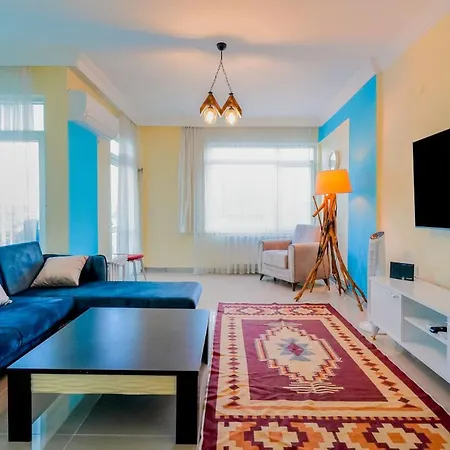 And Comfy Flat With Balcony In Muratpasa דירה אנטליה
