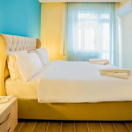 And Comfy Flat With Balcony In Muratpasa אנטליה